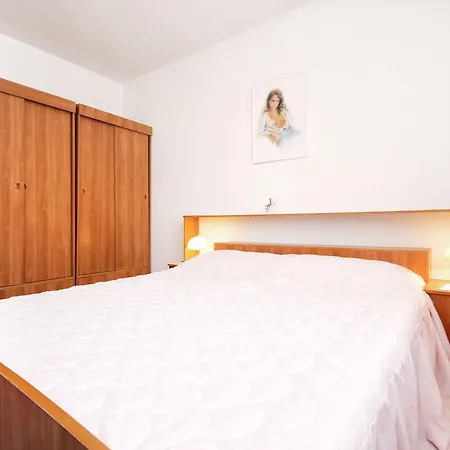 Apartament Prizba 10061d *